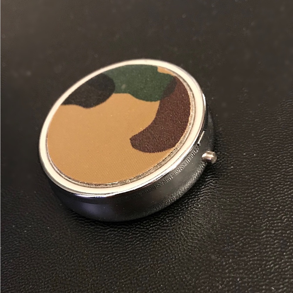 Mini vintage Camo ashtray